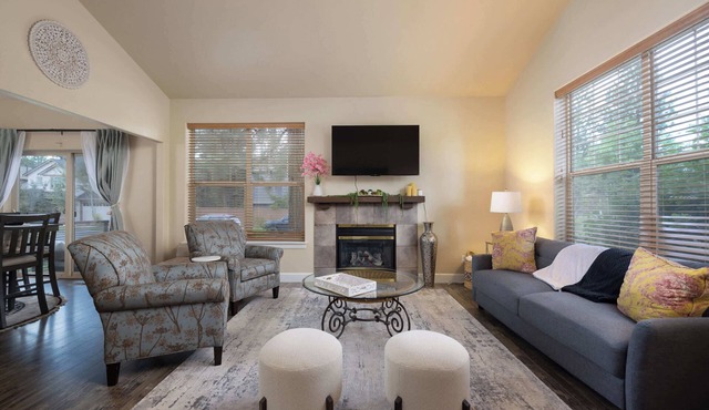 Bend Home with Bikes and Patio Near Old Mill