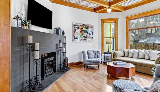 Bespoke Inn Flagstaff