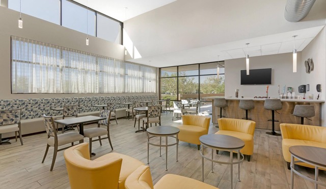 Best Western Plus Executive Residency Phoenix North Happy Valley