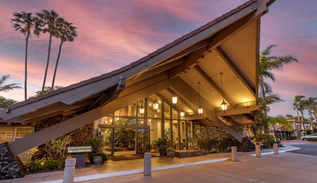 Best Western Plus Island Palms Hotel & Marina