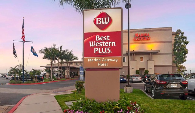 Best Western Plus Marina Gateway Hotel