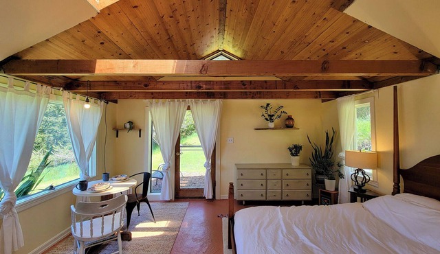 BookStayHop - Pacific View Cottage - Ocean View