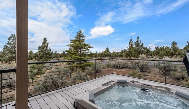 Brasada Ranch Cabin 78| Mtn & Golf Views| Hot Tub