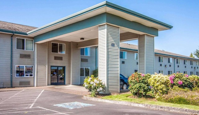 Bridgeway Inn & Suites Sublimity