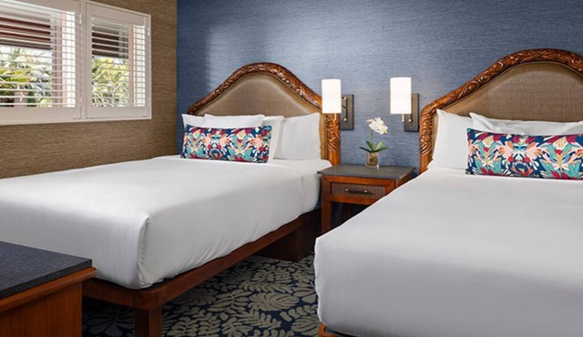 Bright Bay View Double Suite | Perfect for Group Getaways | 2 units