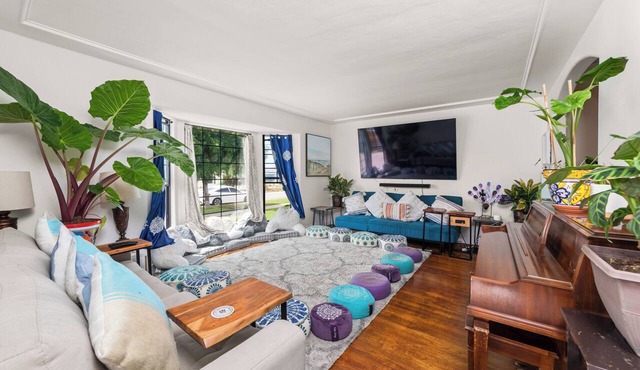 Casa Sur Hacienda: groups, family gatherings & garden retreats near the Bay
