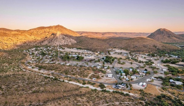 Charming Resort Ideal for Nature Lovers & Hiking Enthusiasts
