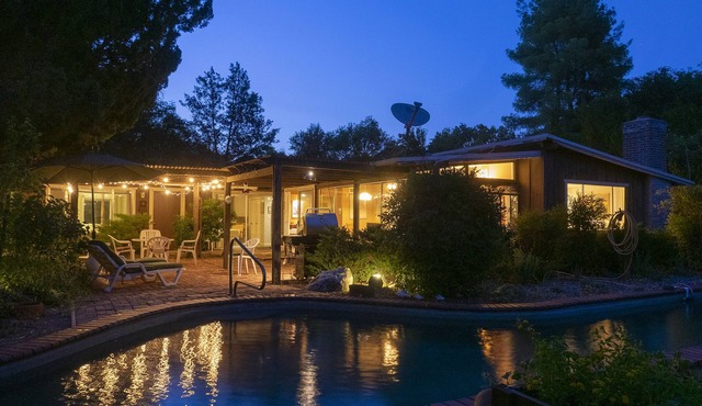 Charming Sedona three bedroom/three bath with lap pool and quiet garden