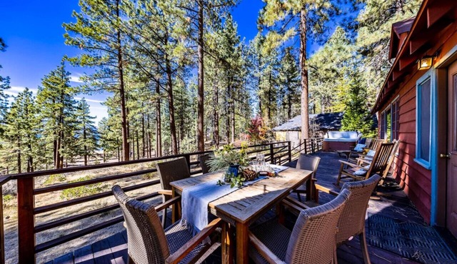 Charming Tahoe Cabin with Hot Tub, Walk To Private