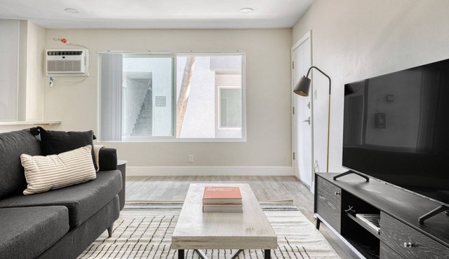 Chic Valley Village 2BR w/ Pool & BBQ, near TJ & Bars, by Blueground