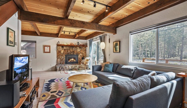 Christmas Valley Chalet | Tahoe Adventure Awaits!