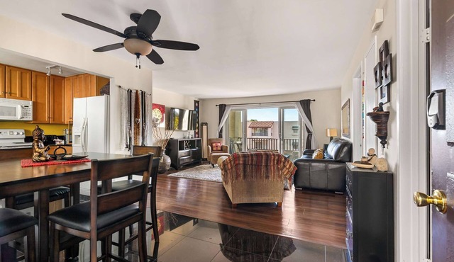 Coastal Bay Park Condo, 2 Blocks to Mission Bay