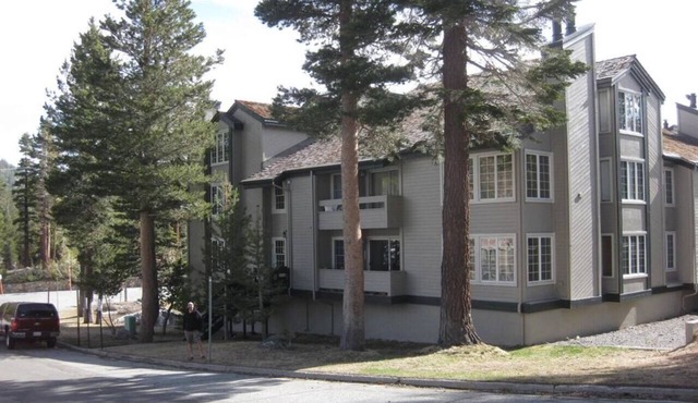 Condo directly across from Canyon Lodge Big Ring