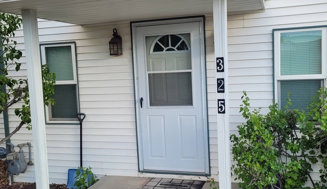 Convenient 1-bedroom cottage in Moutain View