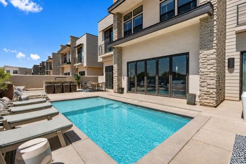Coral Canyon Estates home