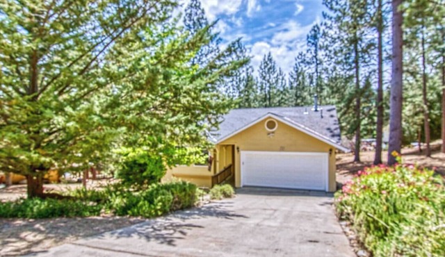 Cottonwood Cottage at Pine Mountain Lake