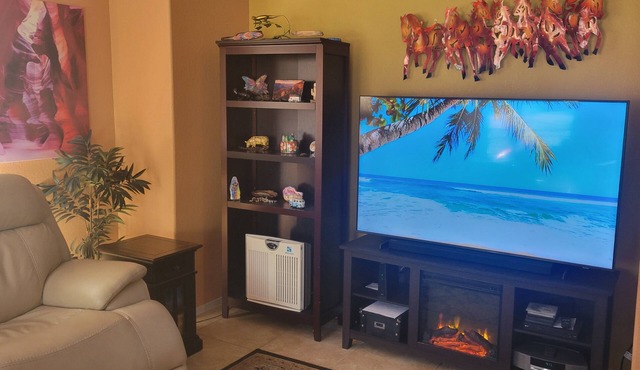 Cozy 1-bedroom condo in a gated, quiet community