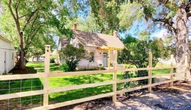 Cozy Cottage Close to Reservoirnn