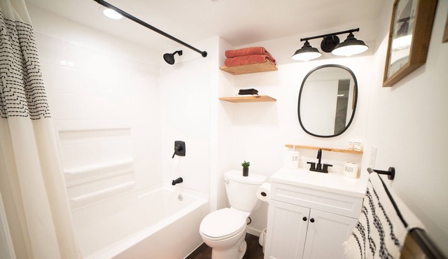 Cozy studio with private entrance