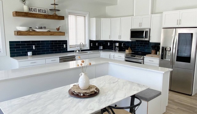 Crescent Bar 4bed/3bath New Construction! Riverfront gated community