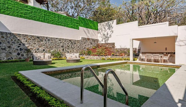 Cuernavaca Private Pool & Outdoor Grill for Groups