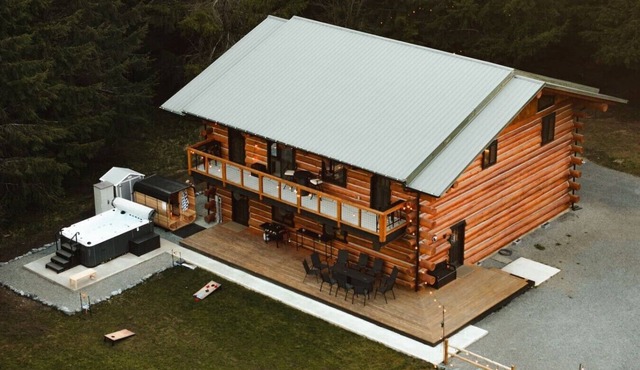 Custom Rainier Cabin-Swim Spa-Sauna-2Kings