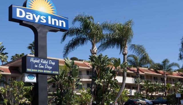 Days Inn by Wyndham San Diego Hotel Circle