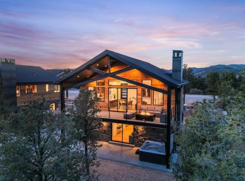 Desert Canyon Casita Near Zion Hot Tub Views