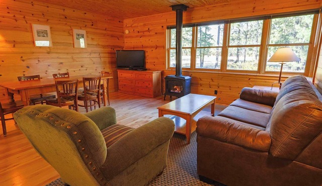 Doe Meadow Cabin