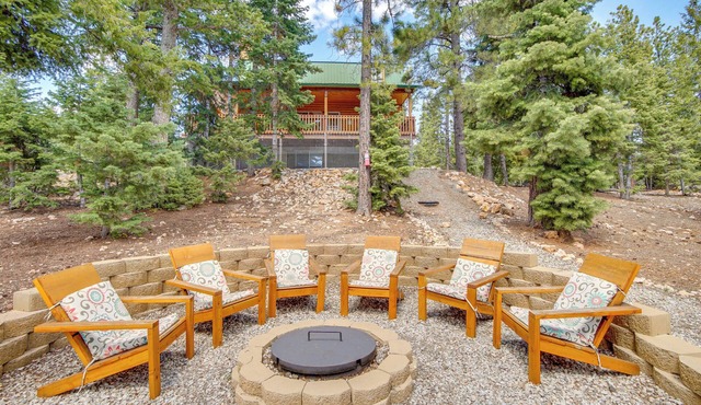 Duck Creek Village Cabin Near National Forest!