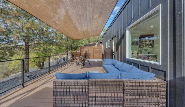 Eagles Landing Tiny Home - B03 - Hot Tub