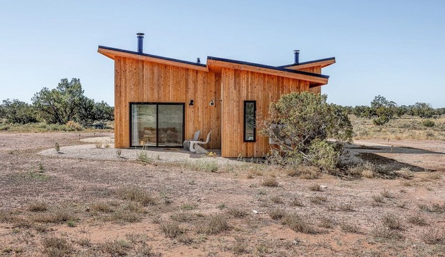 Eco-Luxury Desert Casita with Private Patio & Stargazing near Grand Canyon, Arizona