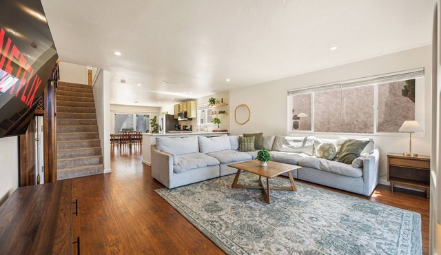 Explore San Diego from a Central Home with a View!