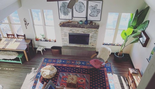 Family-Friendly Base Camp: Close to Sundance Film Fest & Ski Resorts