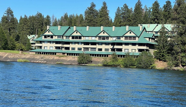 FIREWORKS, LAKE ACCESS, BOAT MOORING OPTION - 3-bedroom unit Lake Coeur d'Alene