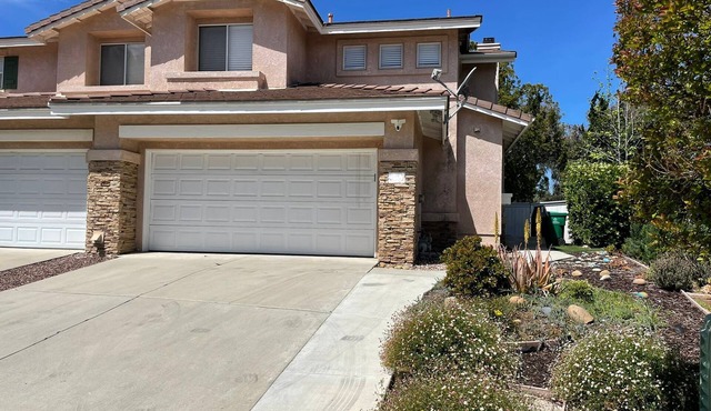 Fun & Cozy home w/Game Room - 20 mins from airport