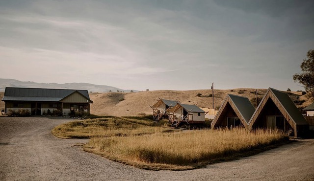 Gorgeous A-Frame Cabin for Two near Yellowstone with Incredible Glampground Amenities in Emigrant, Montana