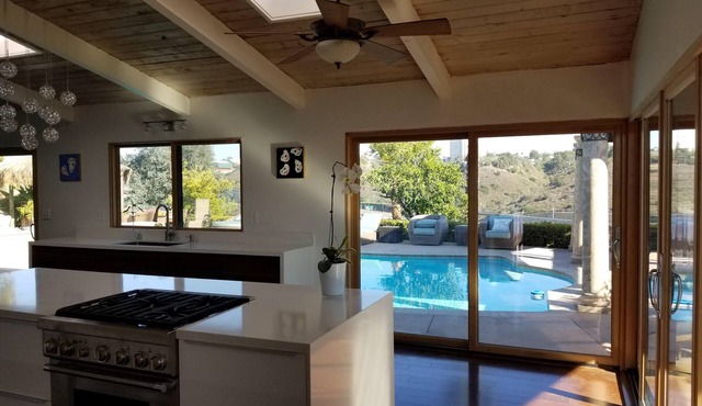 Gorgeous Resort Style Home. Private location.
