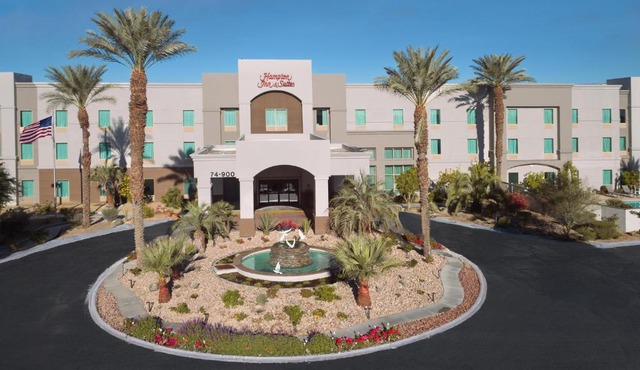 Hampton Inn & Suites Palm Desert