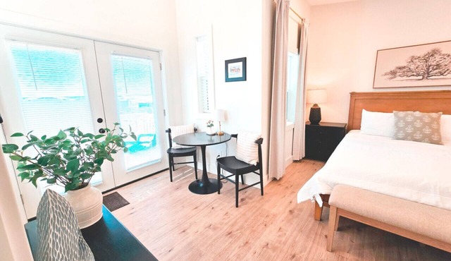 Heart of Rockaway Studio with Oceanviews