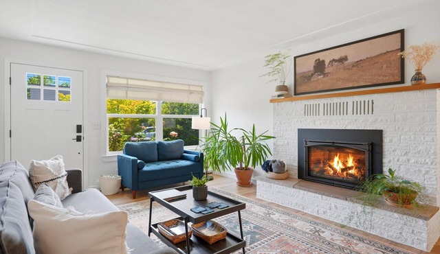 Hideaway House - Cozy Wine Country Escape in the Heart of McMinnville