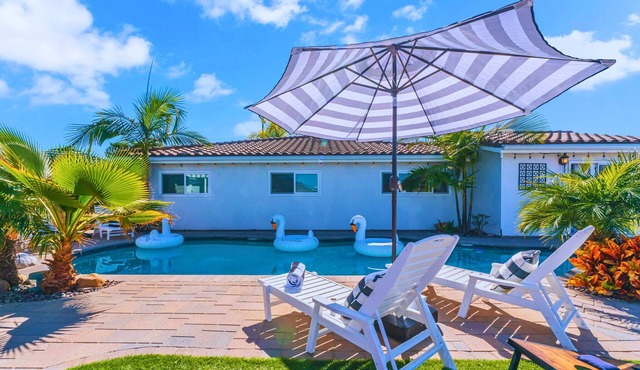 Hilltop | Pool, Fire Pit, King Bed & Views!