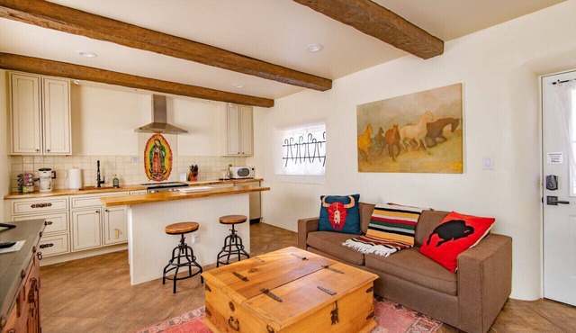 Historic Adobe Casita Downtown - Spacious 465 Sq Ft + Patio