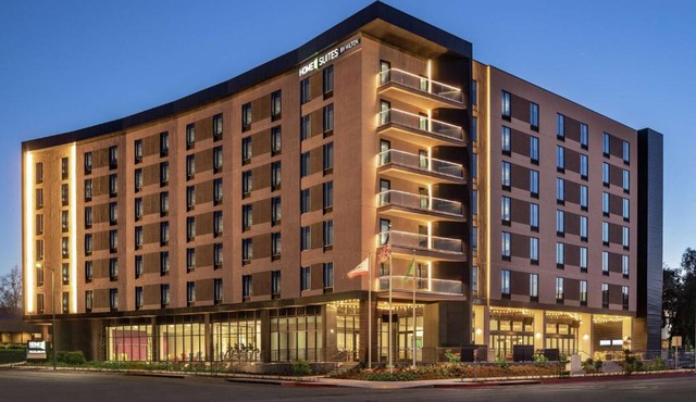 Home2 Suites By Hilton Woodland Hills Los Angeles