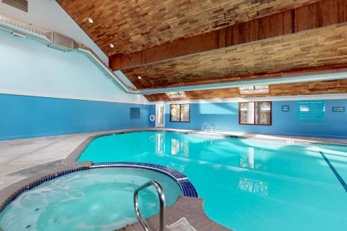 Indoor Pool & Game Room Access! Deming Mtn Escape
