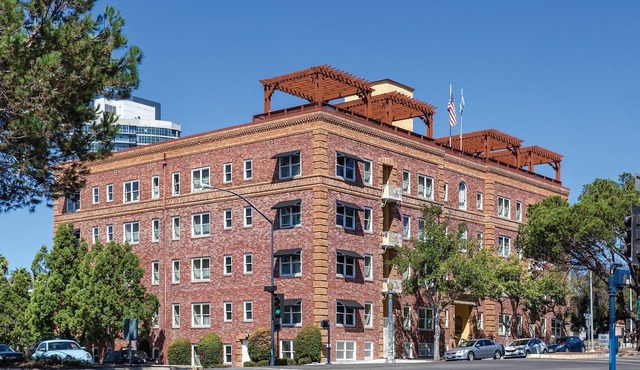 Instant Booking 30% off - WorldMark Balboa Park (1 Bedroom with Queen Bed)
