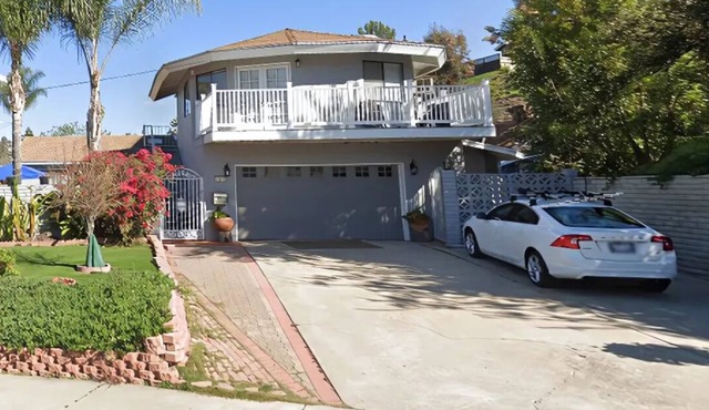Keighley Private Guest House in fabulous San Diego near all attractions!