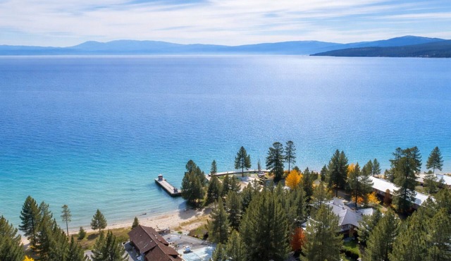Lakeside Studio Loft in Tahoe Vista