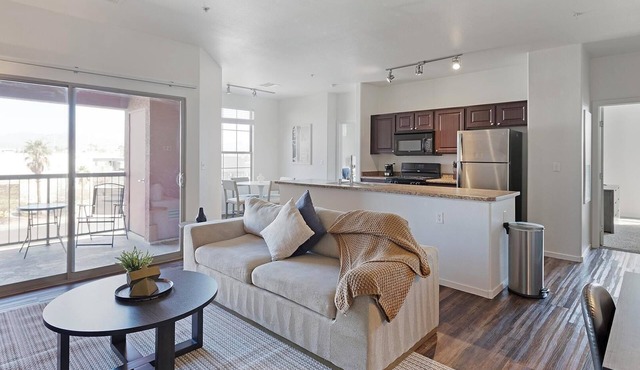 Landing | Incredible 2BD, Gym