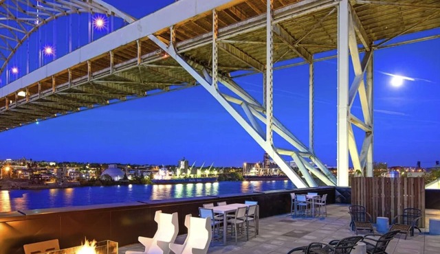 Landing | Spectacular 1BD, Rooftop Lounge, Gym